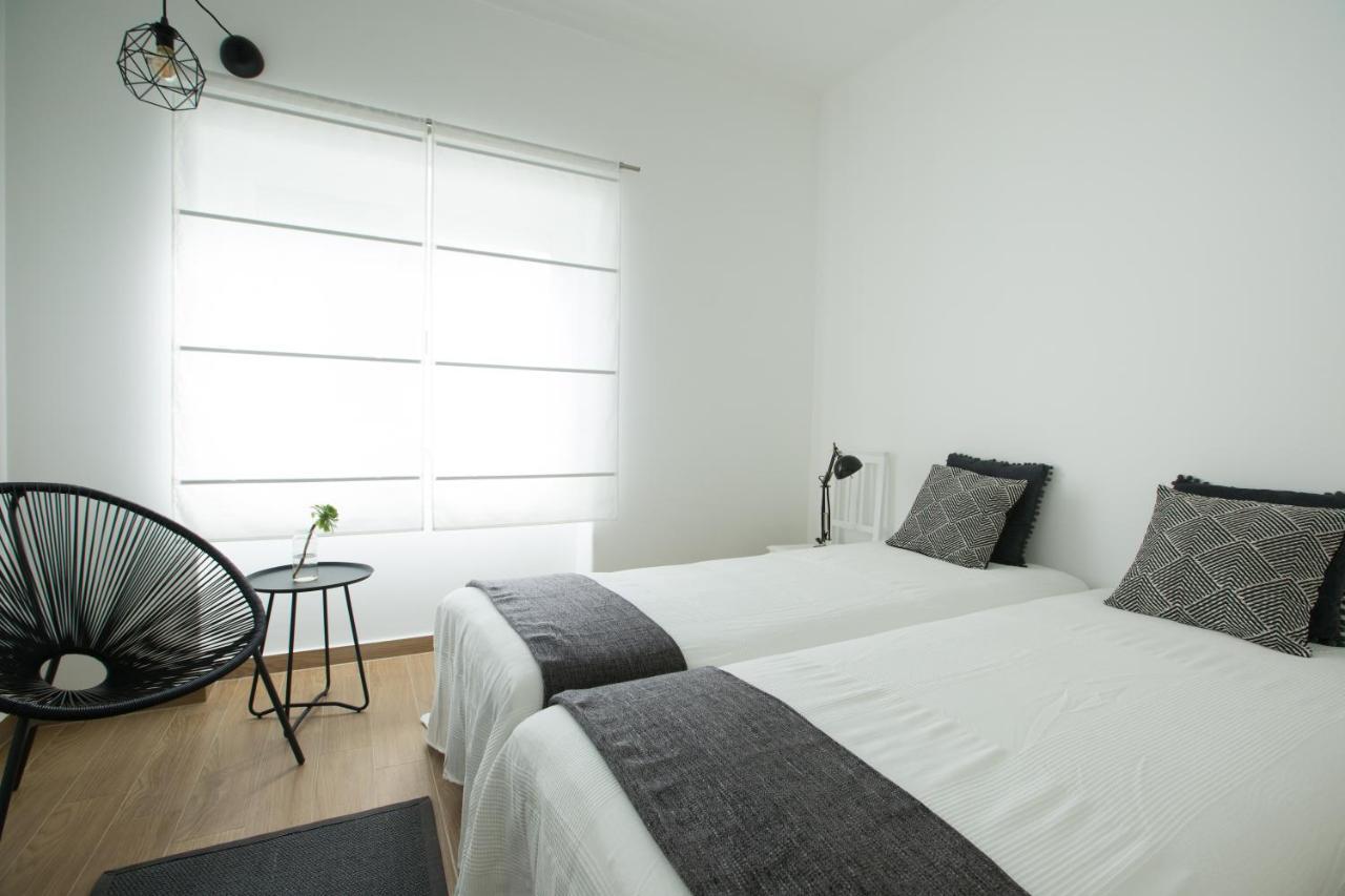 The Minimal House II Apartment Бомбарал Екстериор снимка